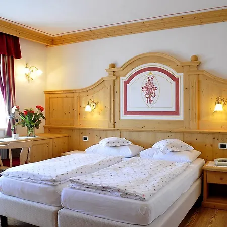 Hotell Cesa Padon Arabba