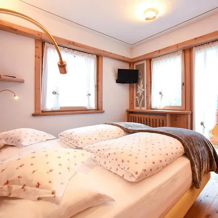 Cesa Padon Hotel Arraba