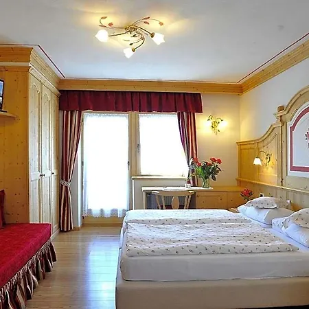 Cesa Padon 3*