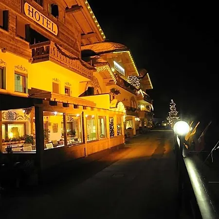 Otel Cesa Padon