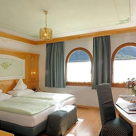 Cesa Padon Otel 3*