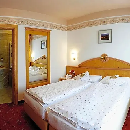Otel Cesa Padon